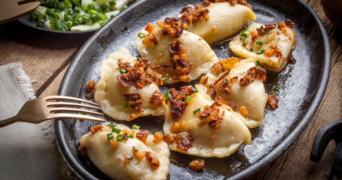 Вкусный блок №50. Polskie pierogi z kapustą i pieczarkami - Польские вареники с капустой и грибами